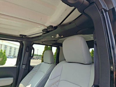 2023 Jeep Gladiator Overland