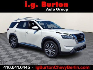 2022 Nissan Pathfinder Platinum 4WD