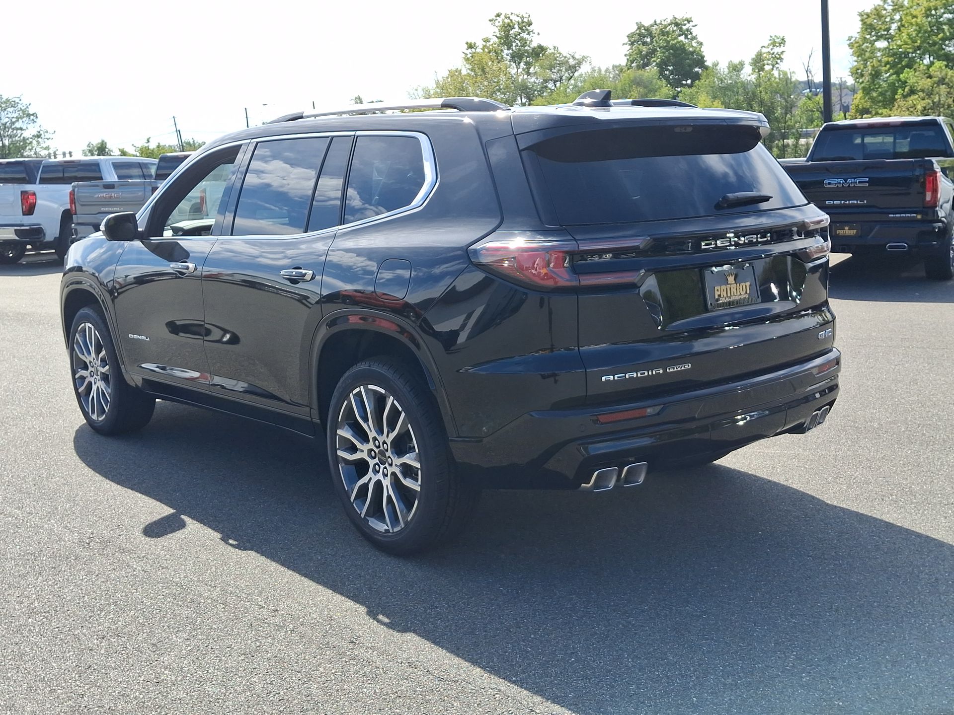 2027 GMC Acadia Denali Ultimate