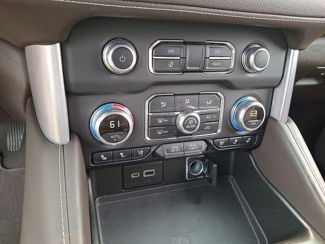 2022 GMC Yukon XL SLT