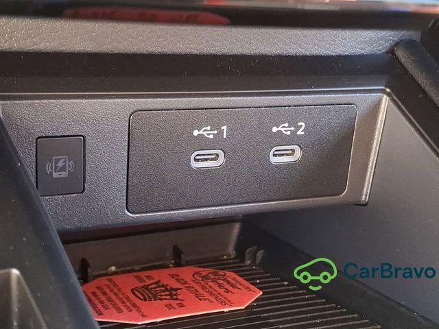 2025 Nissan Kicks SR Intelligent AWD