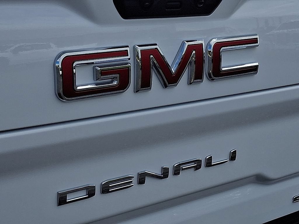 2026 GMC Sierra 3500 HD Denali DRW