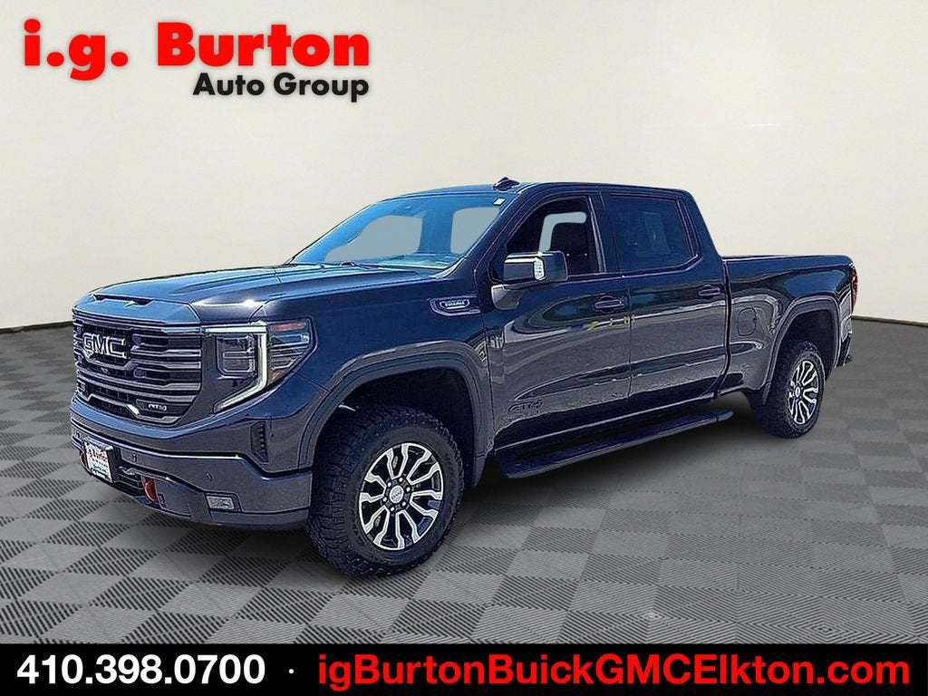 2023 GMC Sierra 1500 AT4