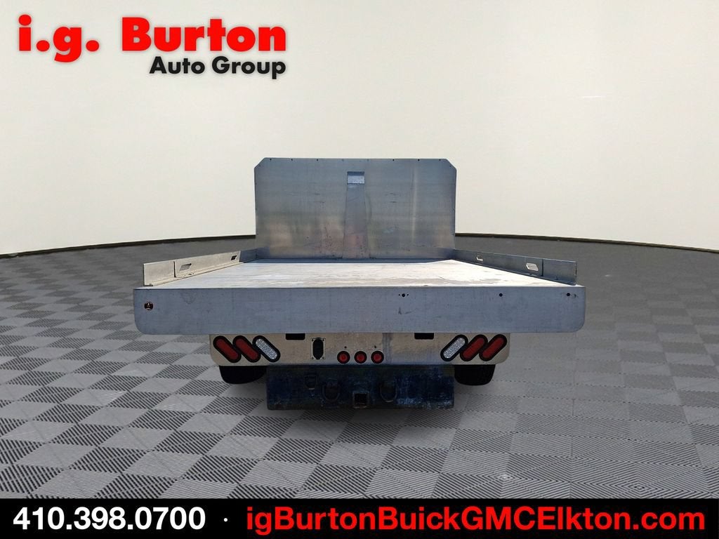 2021 Chevrolet Silverado 6500 HD Work Truck