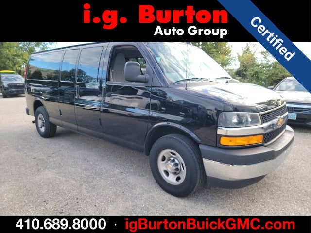 2025 Chevrolet Express Passenger