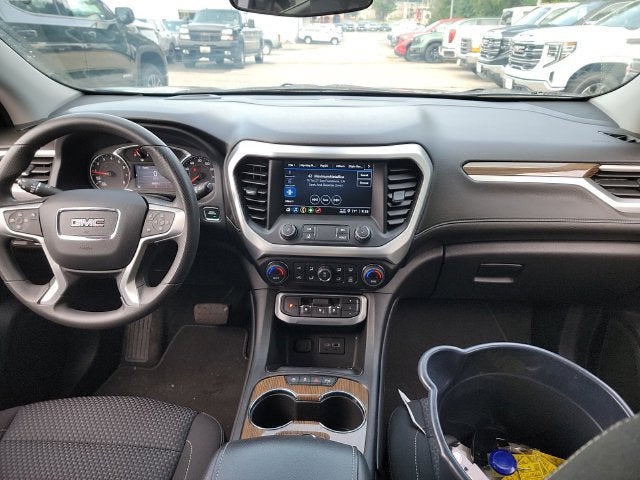 2022 GMC Acadia SLE