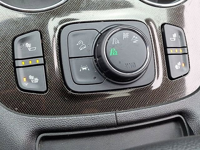 2021 GMC Acadia AT4