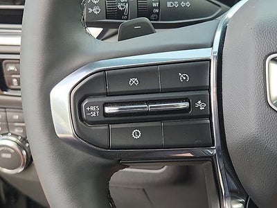 2025 GMC Yukon Elevation
