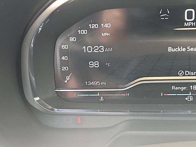 2024 GMC Yukon XL SLT