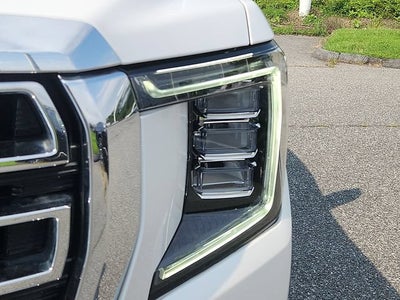 2024 GMC Yukon XL SLT