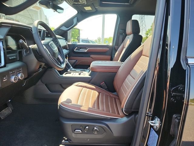 2026 GMC Sierra 3500 HD Denali Ultimate DRW