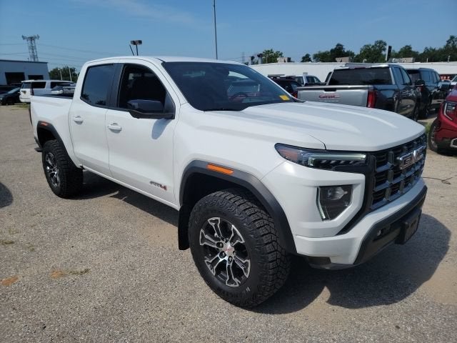 2024 GMC Canyon AT4