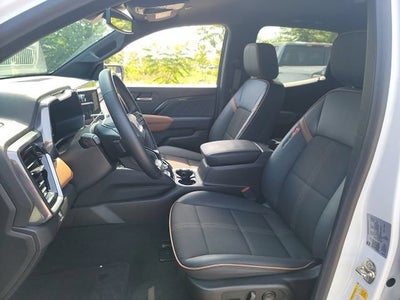 2024 GMC Canyon AT4