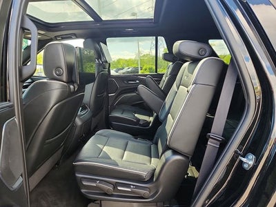 2023 Cadillac Escalade Sport
