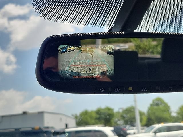2013 Toyota Tundra Grade 5.7L V8