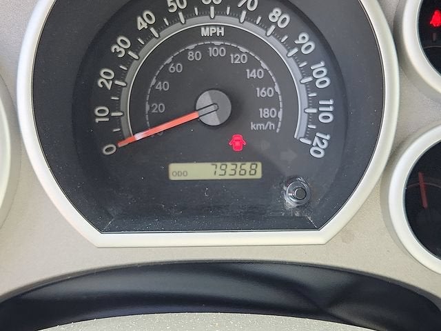 2013 Toyota Tundra Grade 5.7L V8