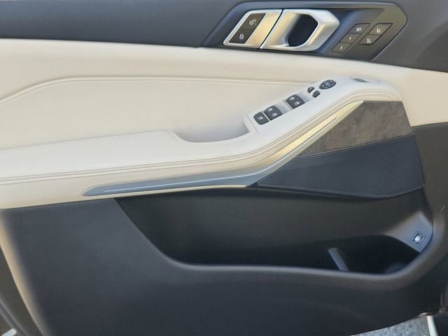 2022 BMW X5 PHEV xDrive45e
