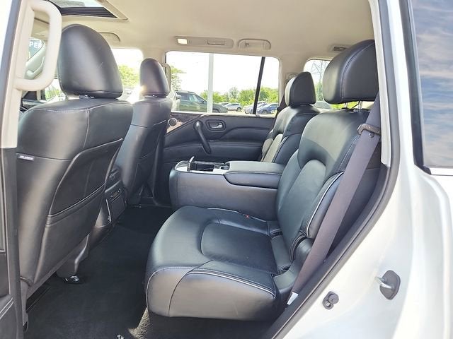 2024 INFINITI QX80 LUXE AWD
