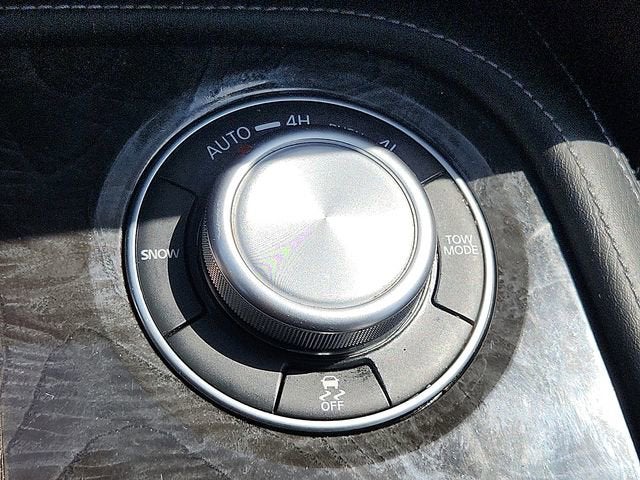 2024 INFINITI QX80 LUXE AWD
