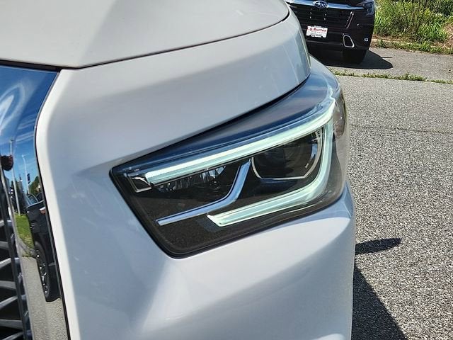 2024 INFINITI QX80 LUXE AWD