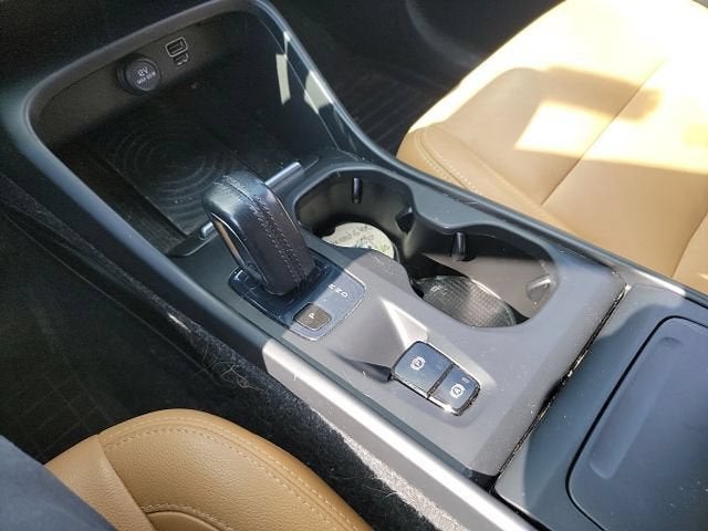 2019 Volvo XC40 T5 Momentum