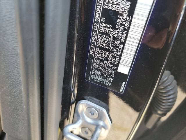 2019 Volvo XC40 T5 Momentum