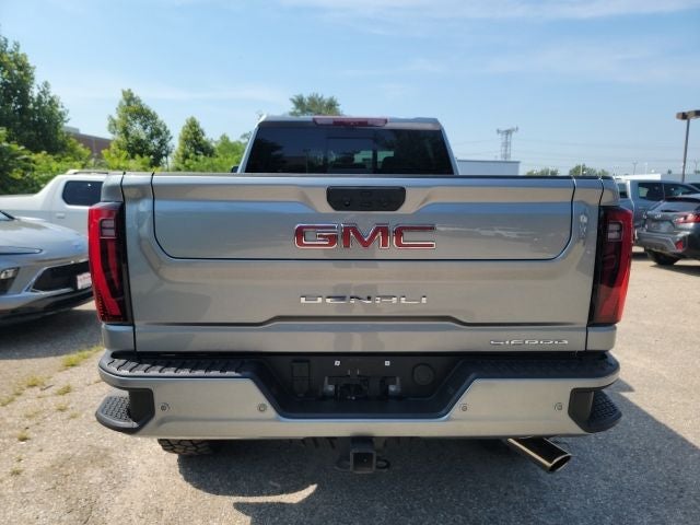 2025 GMC Sierra 2500HD Denali