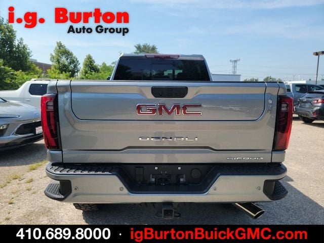 2025 GMC Sierra 2500HD Denali