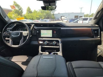 2025 GMC Sierra 2500HD Denali