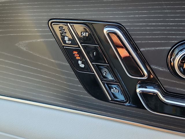 2025 Cadillac LYRIQ Luxury