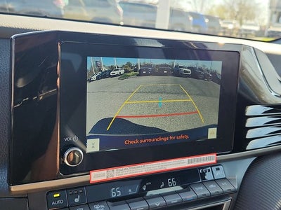 2026 Toyota Camry SE Hybrid
