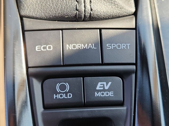 2026 Toyota Camry SE Hybrid