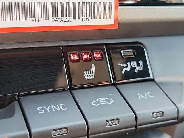 2026 Toyota Camry SE Hybrid
