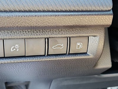 2026 Toyota Camry SE Hybrid