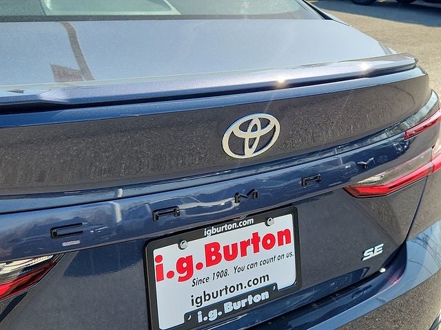 2026 Toyota Camry SE Hybrid
