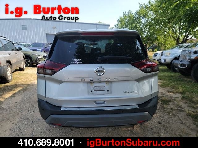 2021 Nissan Rogue SV