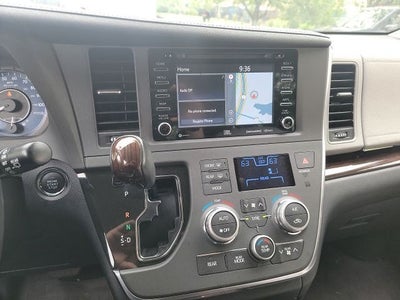 2018 Toyota Sienna Limited Premium 7 Passenger