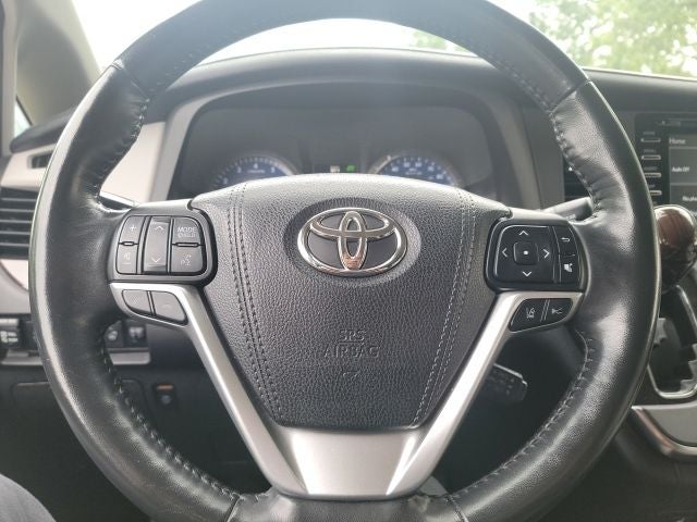 2018 Toyota Sienna Limited Premium 7 Passenger