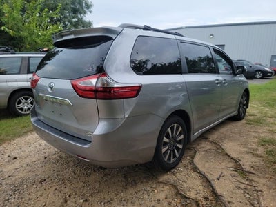 2018 Toyota Sienna Limited Premium 7 Passenger