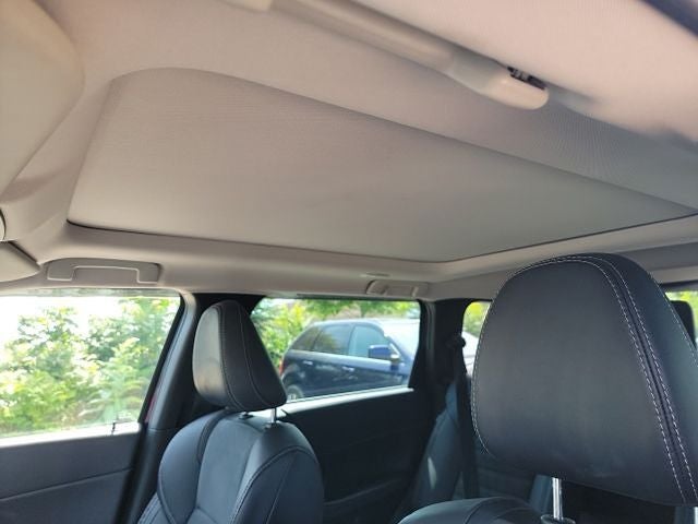 2023 Mitsubishi Outlander PHEV SE