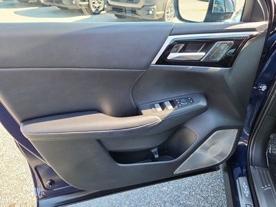 2023 Mitsubishi Outlander PHEV SE