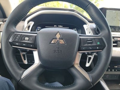 2023 Mitsubishi Outlander PHEV SE