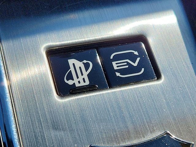 2023 Mitsubishi Outlander Phev SE