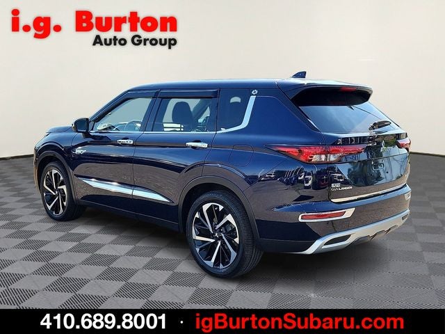 2023 Mitsubishi Outlander PHEV SE