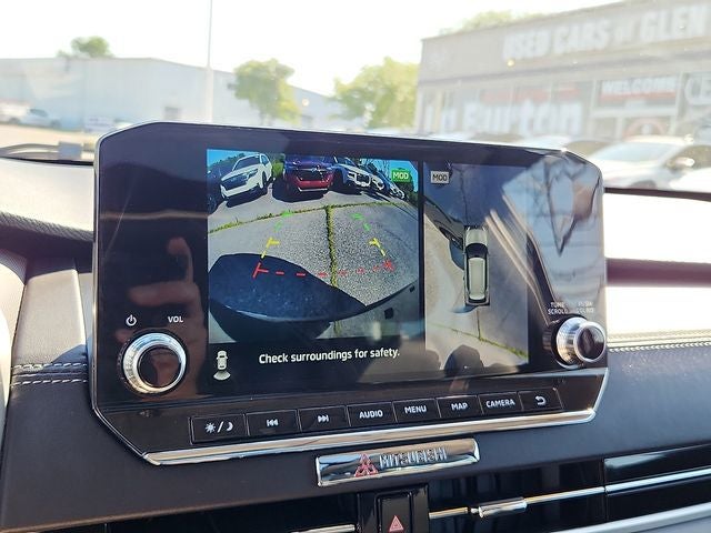 2023 Mitsubishi Outlander Phev SE