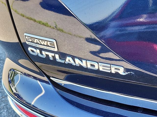 2023 Mitsubishi Outlander Phev SE